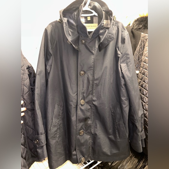Men’s XL Burberry Jacket - Picture 2 of 4